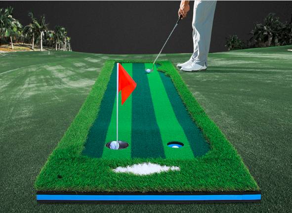 Double Fairway Golf Green