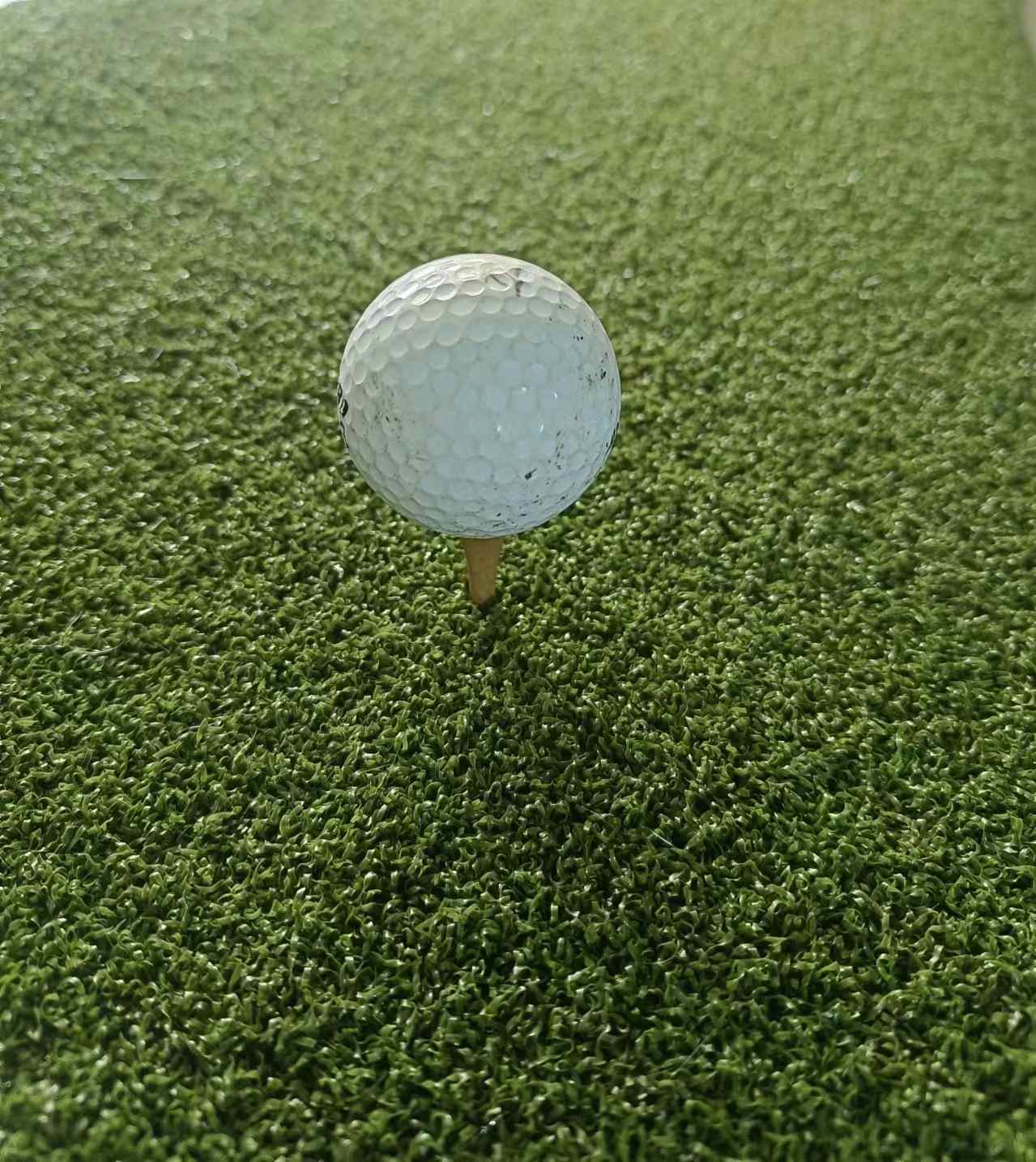 Nylon Tee Putt